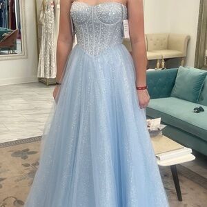 Blue Portia & Scarlett Prom Dress Size 2